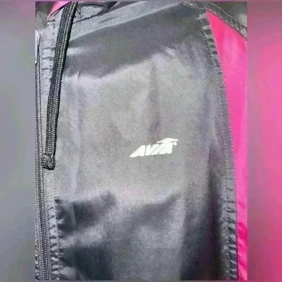 AVIA hot pink and black Track suit Jacket / Windbreaker / suit- Made In USA - Picture 2 of 4